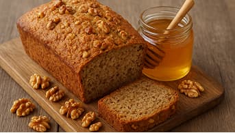 Домашній хліб з медом і горіхами